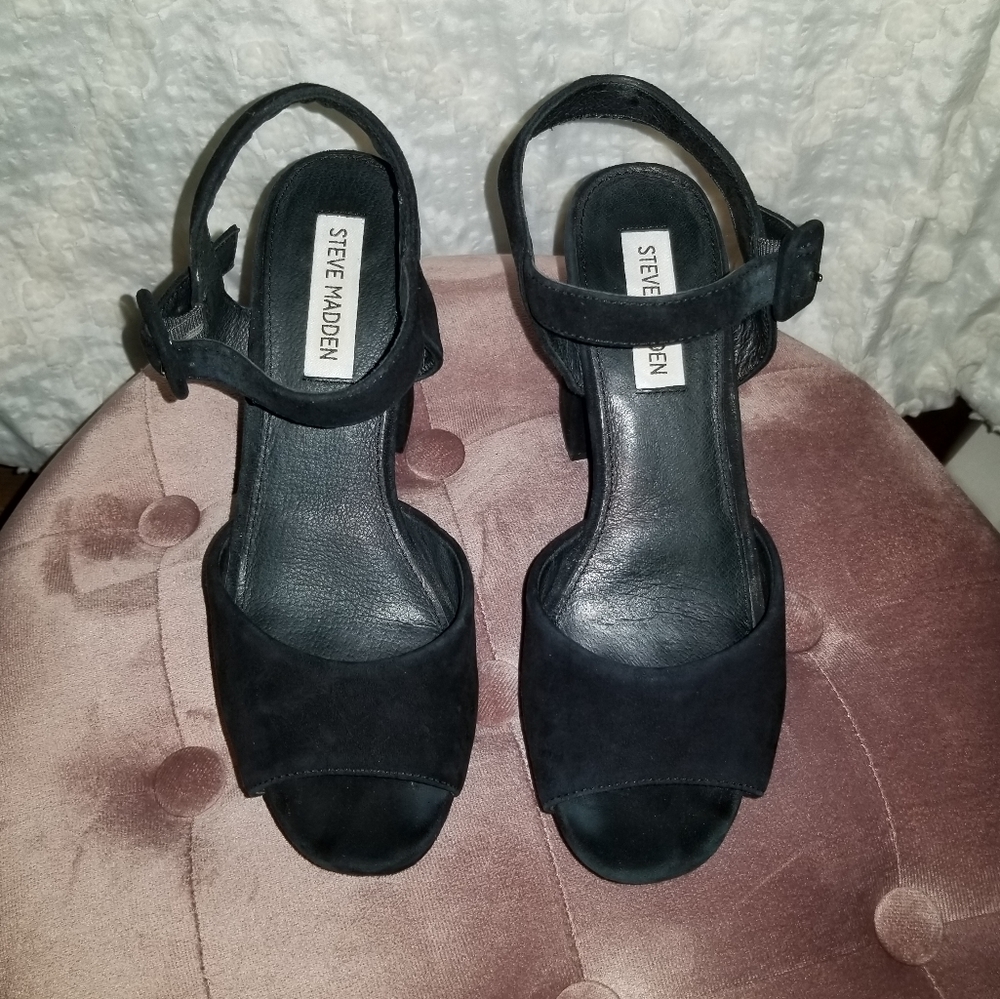 Steve Madden Trixie Suede Platform Sandal